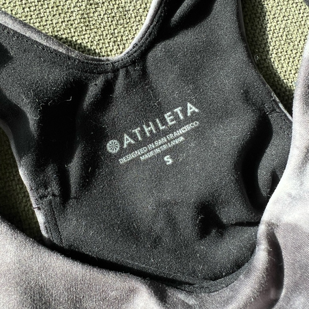 Athleta Workout Top (S) - Picture 3 of 3